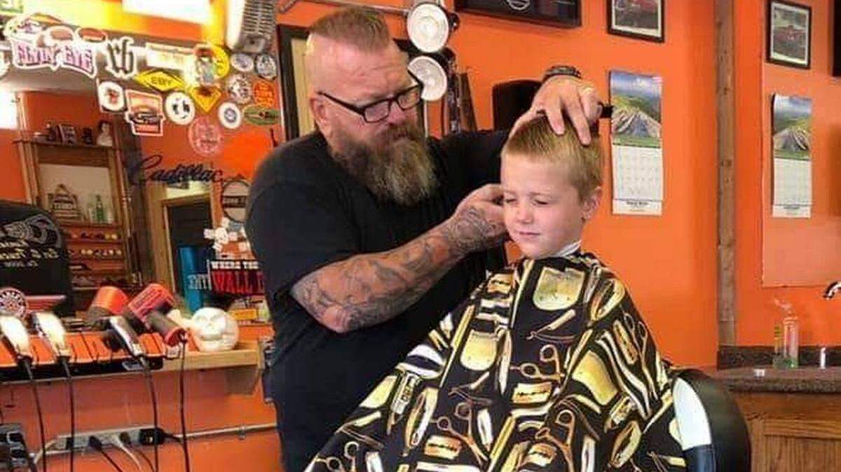 Shawn “Elvis” Willson has once again moved his DeVilles Barbershop and Shaving Parlor, but he said he hopes this is the last time.