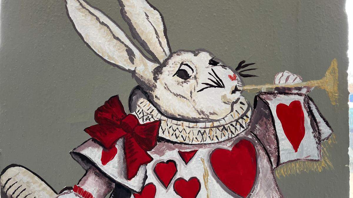 Mad Boba Gallery, a new gallery, boba tea and coffee shop, has opened in the Douglas Design District with an Alice in Wonderland theme.