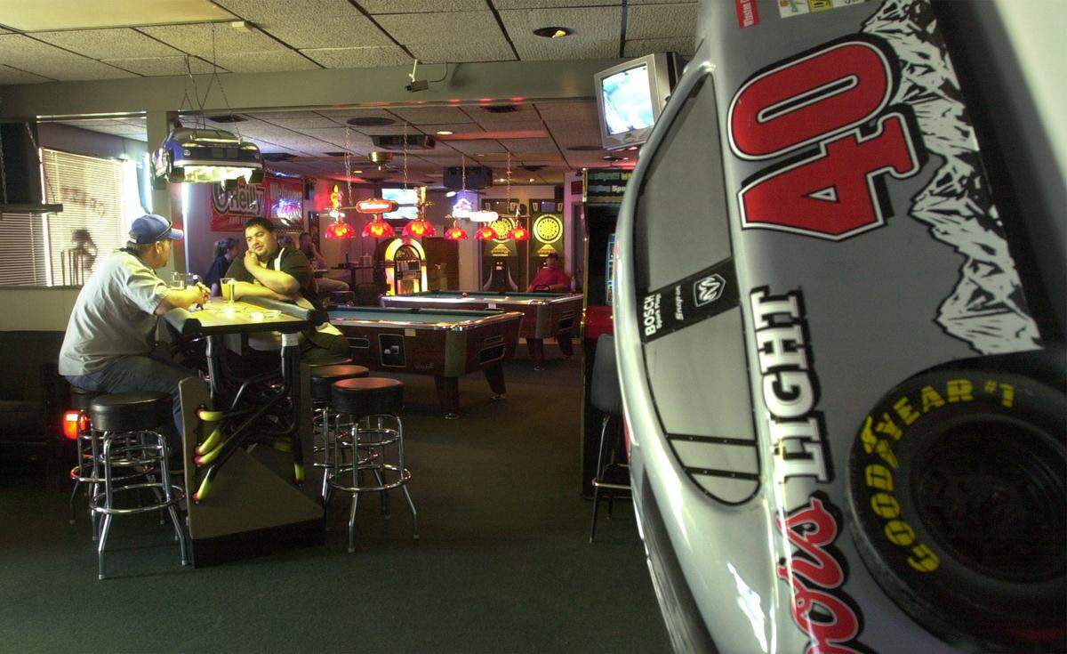 A new owner briefly turned the Crazy Horse Supper Club into a Nascar-themed sports bar in 2004.