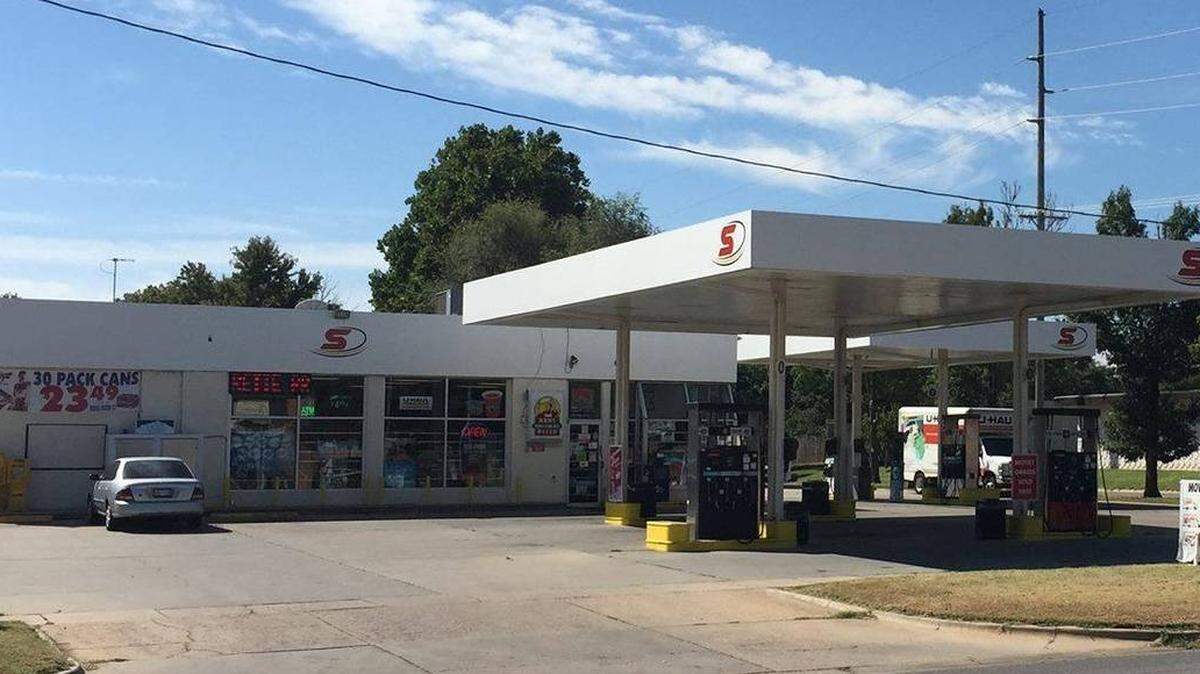 The owner of Super Express at 13th and St. Paul in Wichita has just opened his to-go eatery, called Biryani Express, inside.