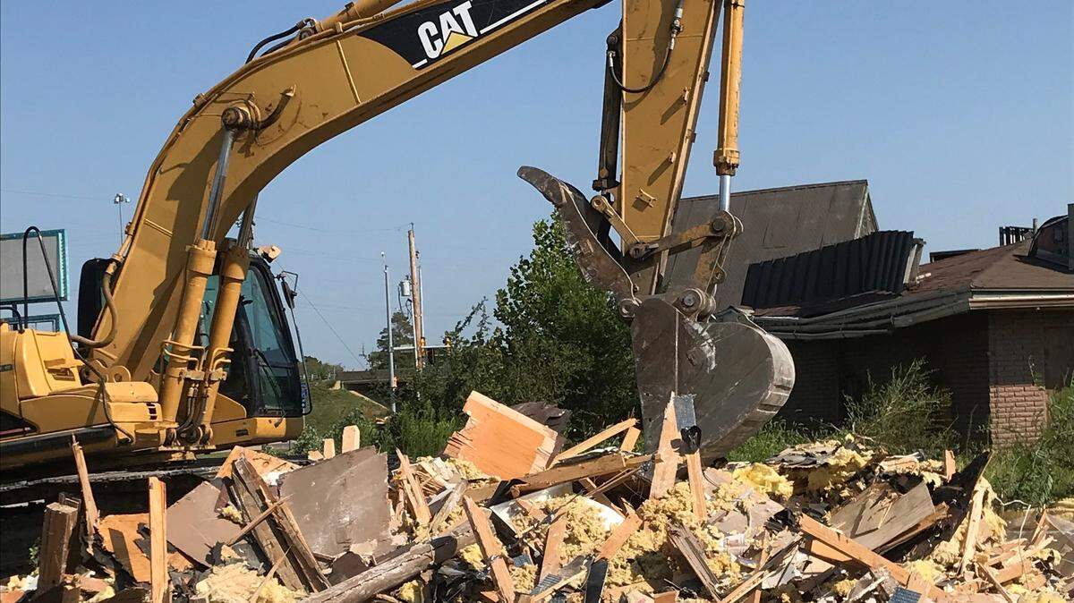 Demolition and dirt work have begun at Steeple Bay where Camping World and Gander Outdoors will open next year.