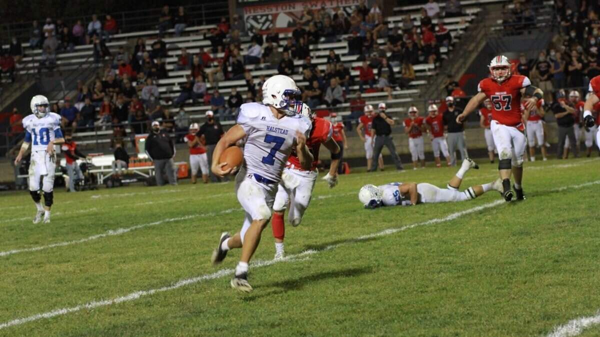 Halstead senior Lakin Farmer rushed for 533 yards in Halstead’s 48-34 win over Hesston last Friday. It was the second-most rushing yards in a single game in Kansas high school football history.
