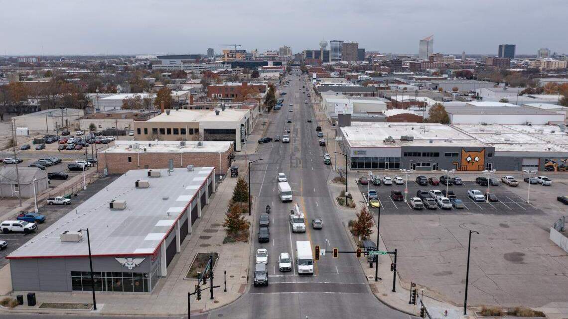 Amid Wichita budget cuts, road diet for Douglas rolls unstoppably on | Opinion