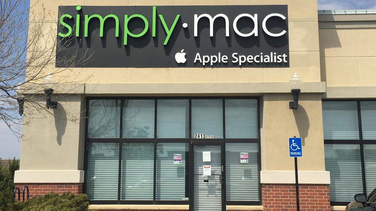 Not quite three years after opening, the Simply Mac store at NewMarket Square has closed.