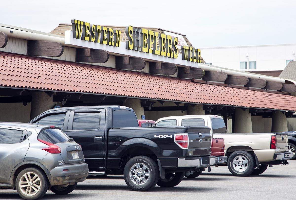 In addition to the West Kellogg Sheplers store that Boot Barn Holdings rebranded to Boot Barn in 2015, the California chain is now opening a second Boot Barn at Eastgate Plaza.