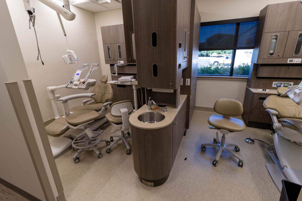 Hunter Health’s remodeled Brookside Clinic now has four new dental stations for much-needed dental care in the Planeview area.