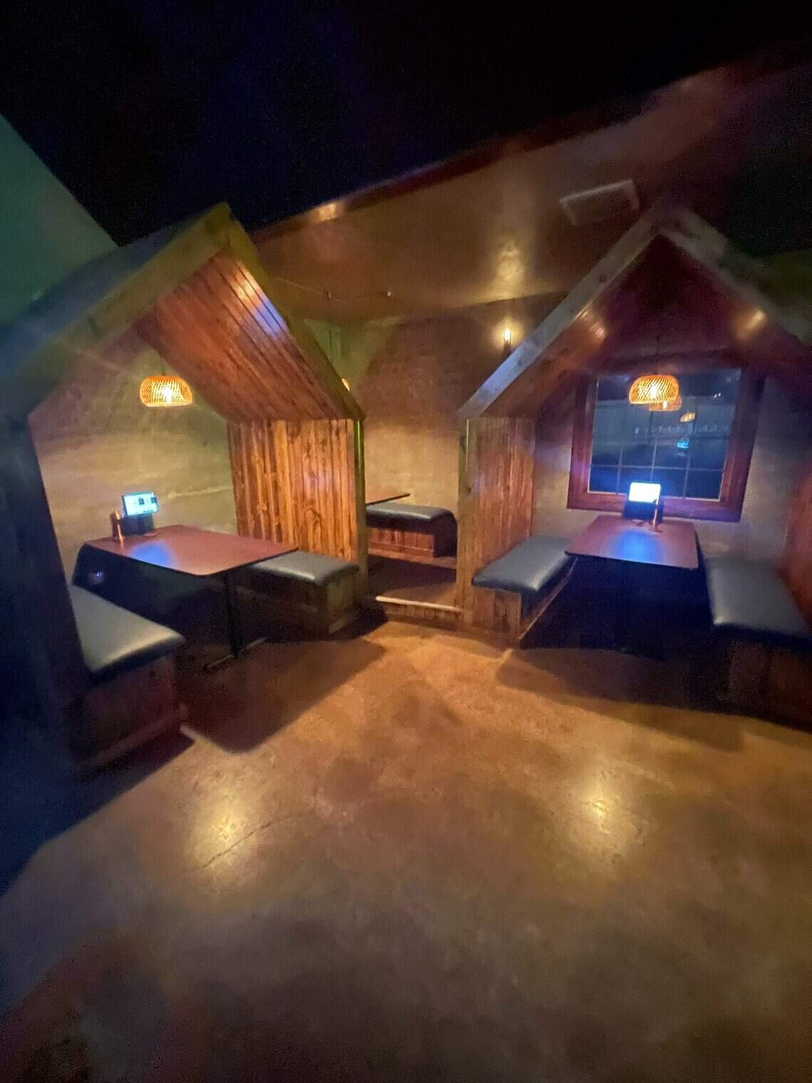 Wichita restaurant that opened four years ago now closed, building for sale