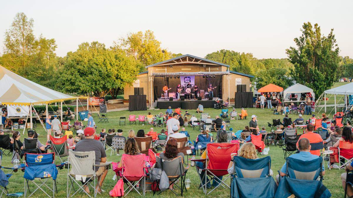 This year’s public activities at the Smoke on the Plains Derby BBQ & Music Fest will include free concerts and access to food trucks.