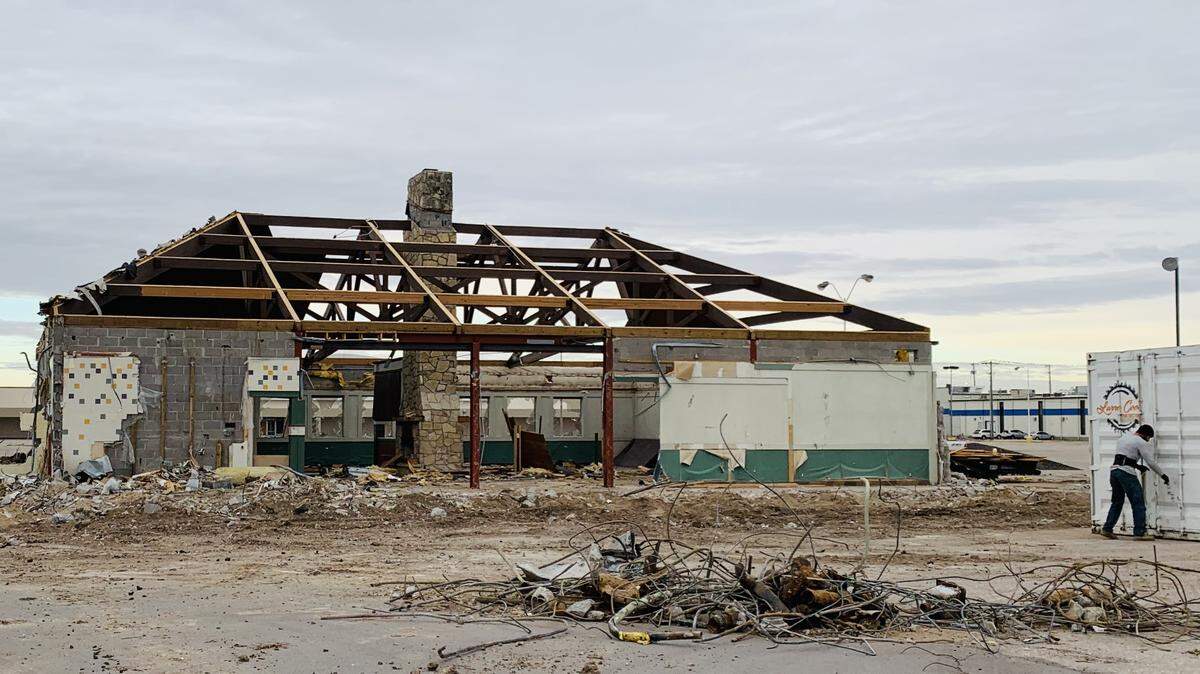 The old Bishop’s Family Dining restaurant on West Kellogg is being dismantled. It first opened as a Furr’s Cafeteria in 1981.