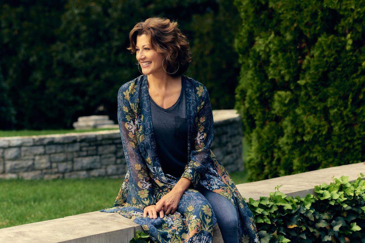 Amy Grant will bring her Christmas show with Michael W. Smith to the Music Hall on Nov. 30.