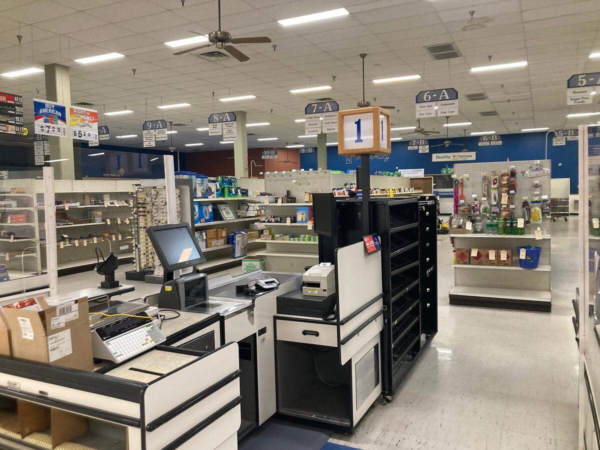 The first of a couple of auctions at the former Barney’s Discount Drug store near Central and Zoo Boulevard will begin at 9 a.m. on Wednesday.