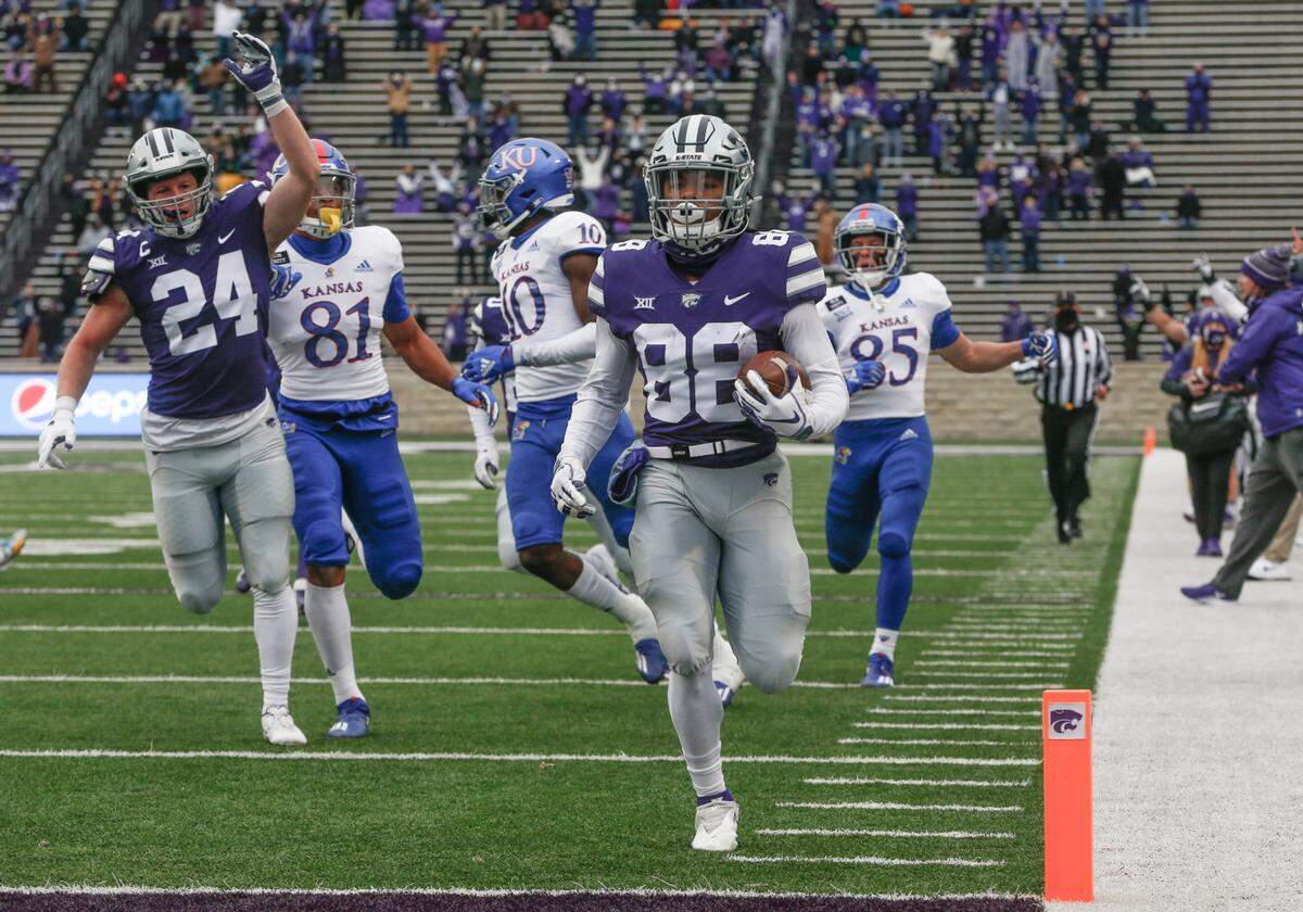 Kansas State’s Phillip Brooks runs back the first of two punt returns for touchdowns in last year’s game against Kansas.