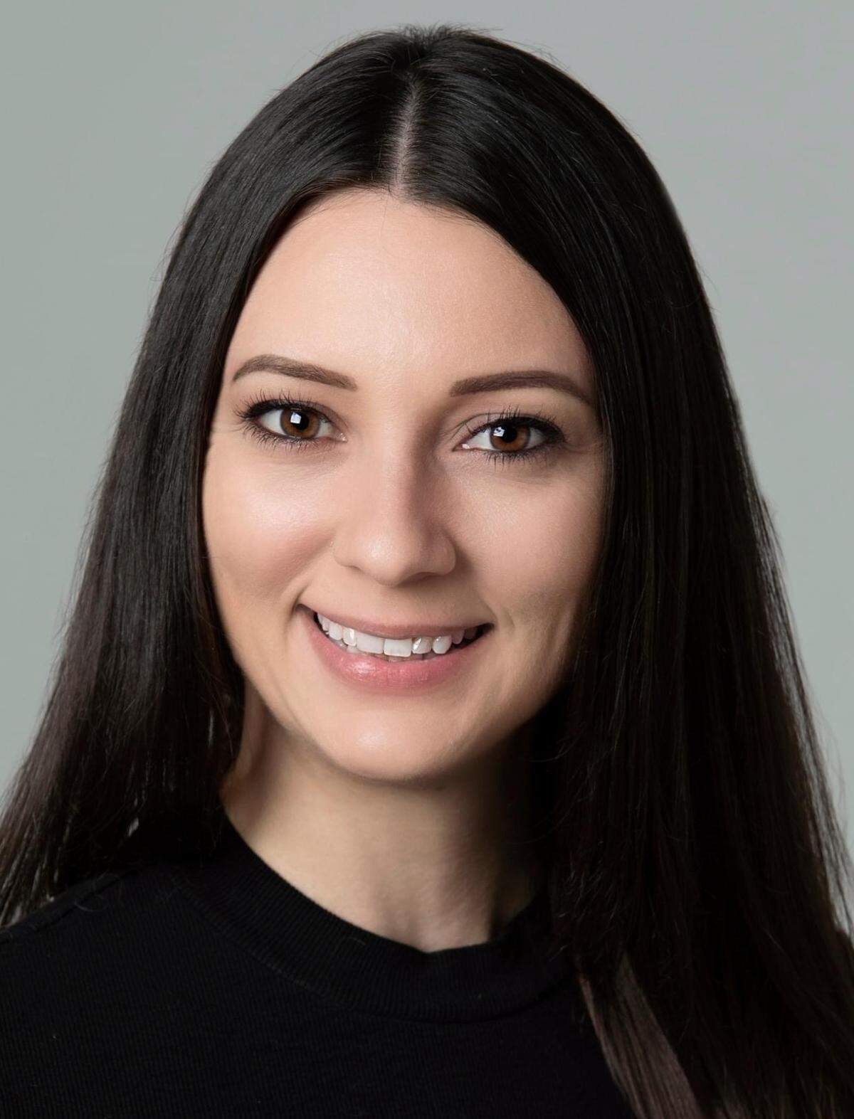 Veronica Gillette