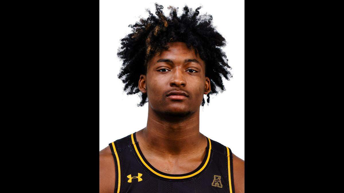Jacob Wilson, a true freshman guard from Baton Rouge, La., was removed from the Wichita State men’s basketball team on Wednesday and entered the transfer portal.