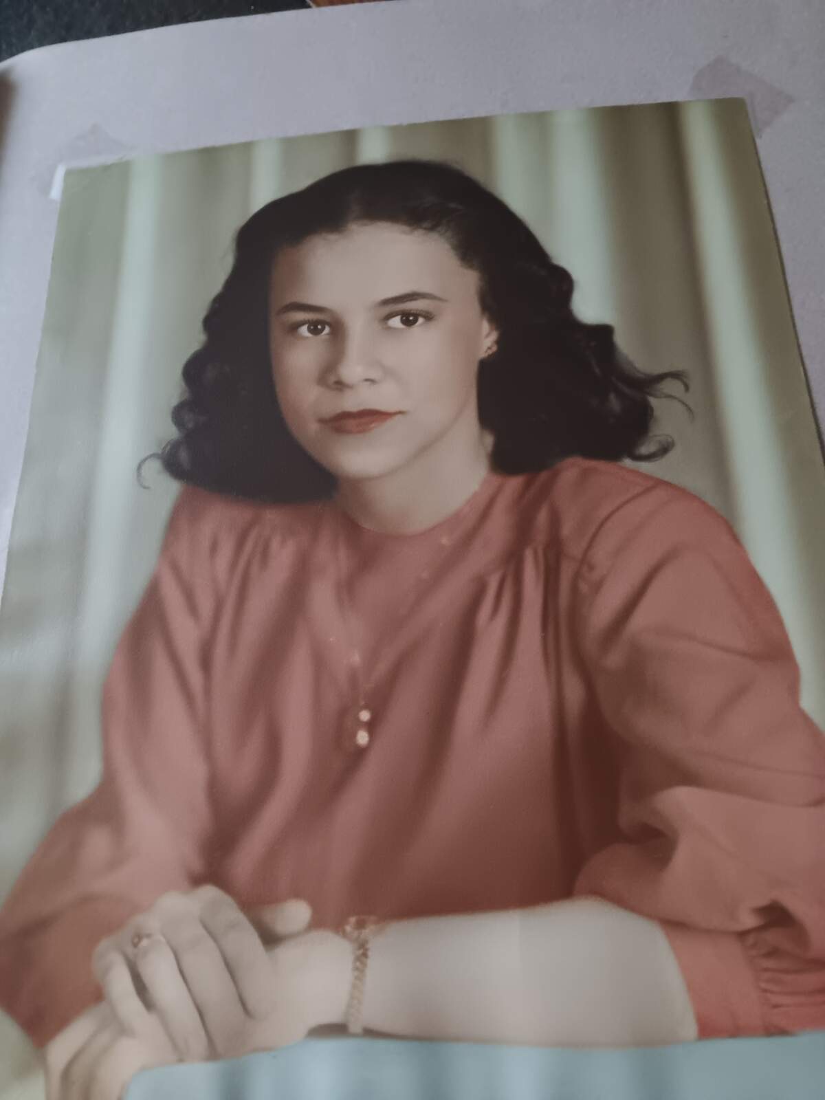 A photo of a young Jo Brown.