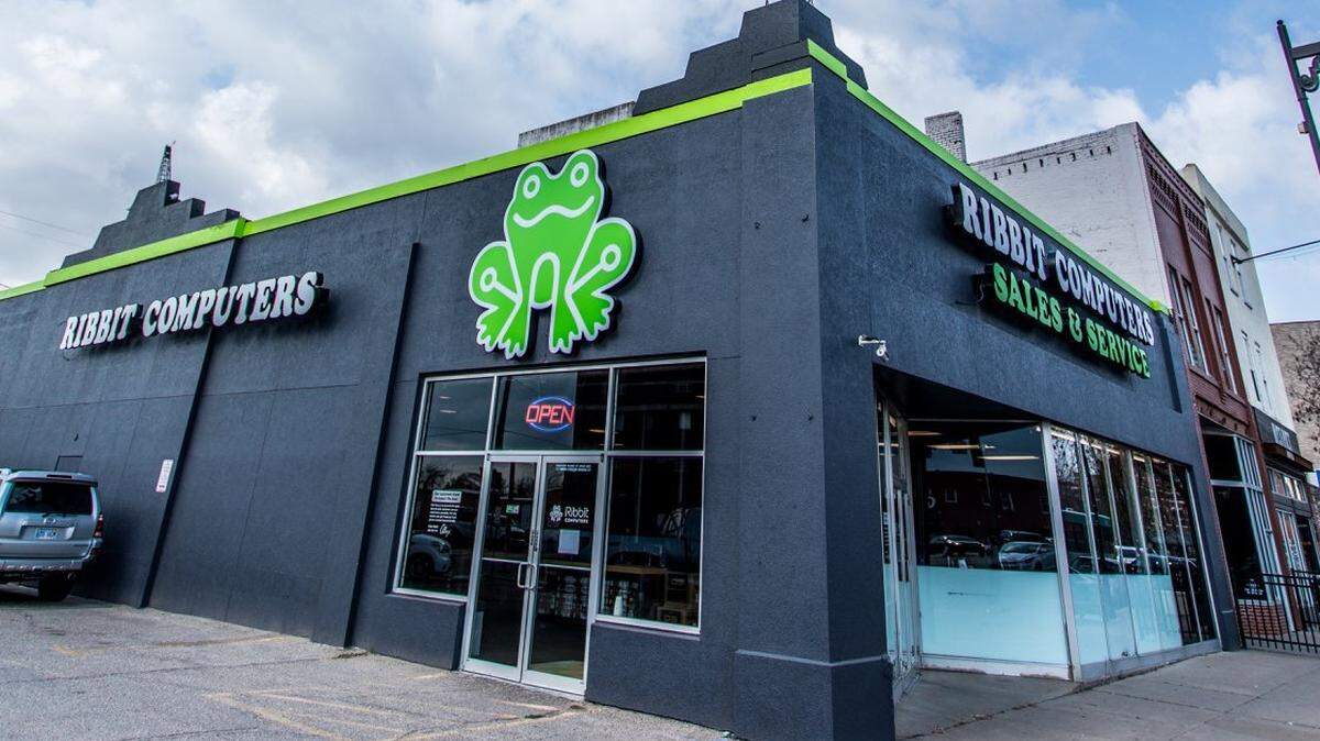 Alex Harb is going to remodel his Ribbit Computers on North Rock Road. He can't use the new color scheme of his downtown store, shown here, but he will incorporate the colors inside the Rock Road store.