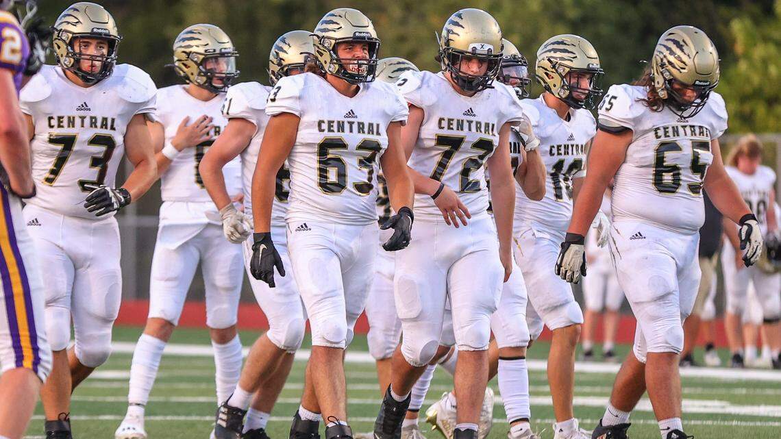 The Andover Central football hosts a crucial AV-CTL Div. II matchup against Goddard Eisenhower on Friday.