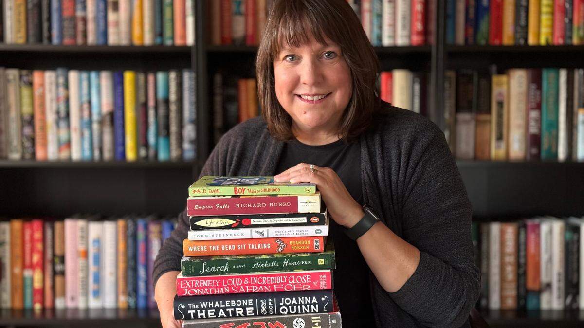 Suzanne Perez created the #ReadICT Challenge to encourage readers to expand their reading horizons and explore new authors, genres and topics.