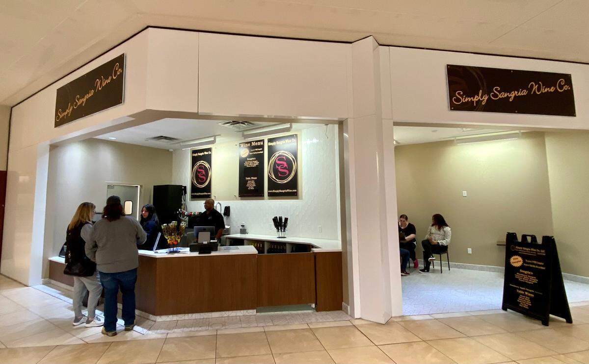 Simply Sangria’s last day at Towne East Square is Wednesday. River City Sweet Shop will take over the spot in August.