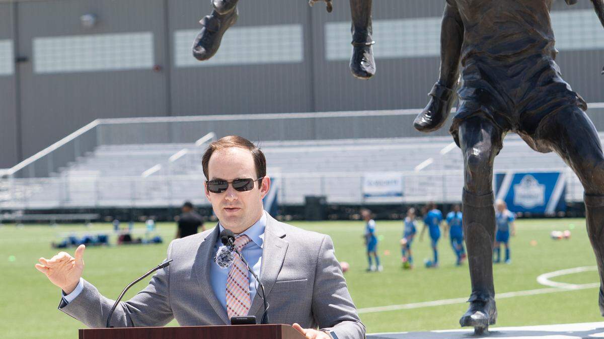 Wichita Mayor Brandon Whipple speaks during a dedication of the Stryker Sports Complex.​ (June 4, 2021)