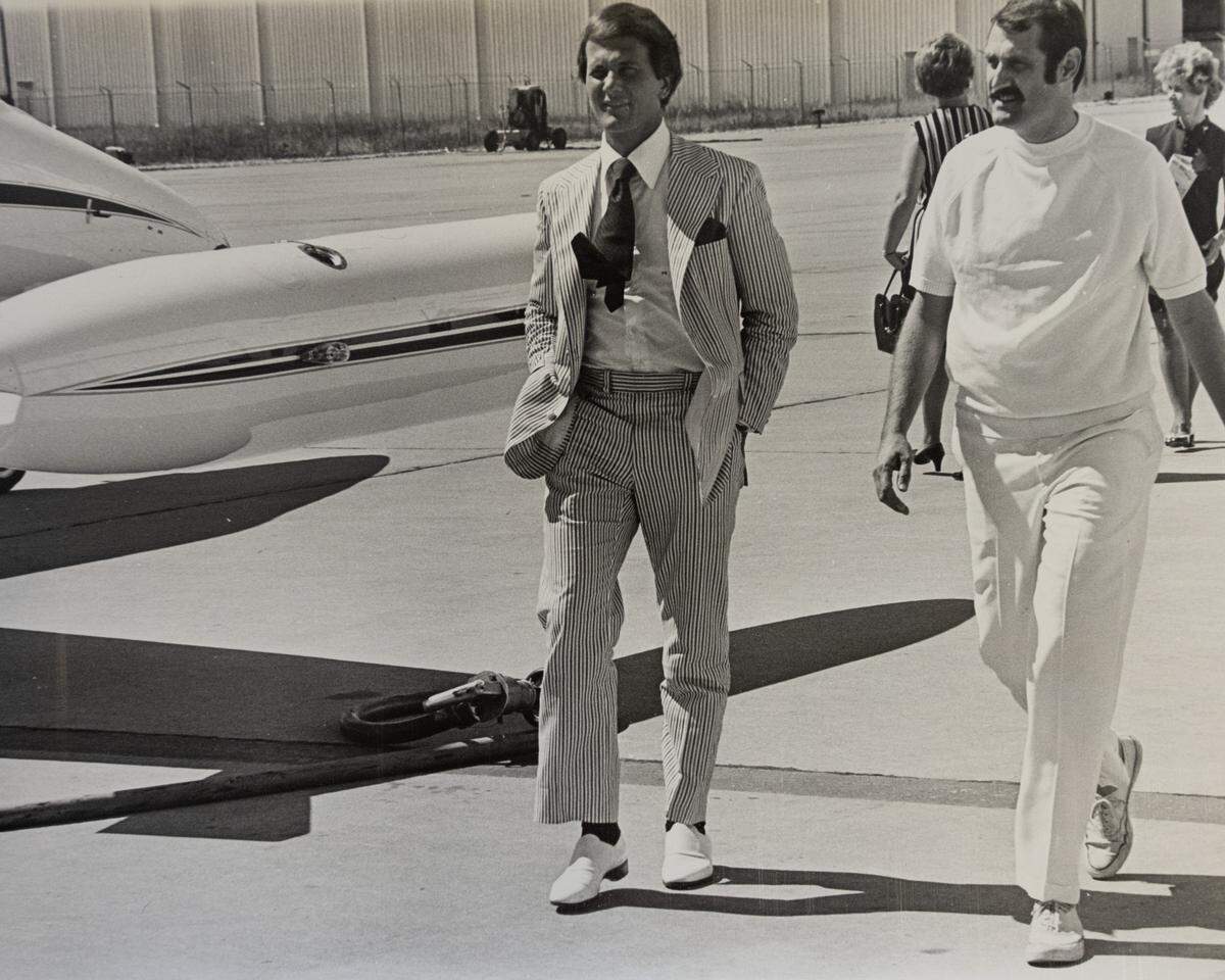 Al Higdon, right, with singer and actor Pat Boone.