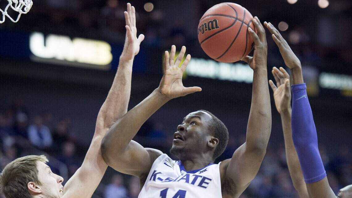 War, refugee camps and basketball. The story behind Makol Mawien’s journey to K-State