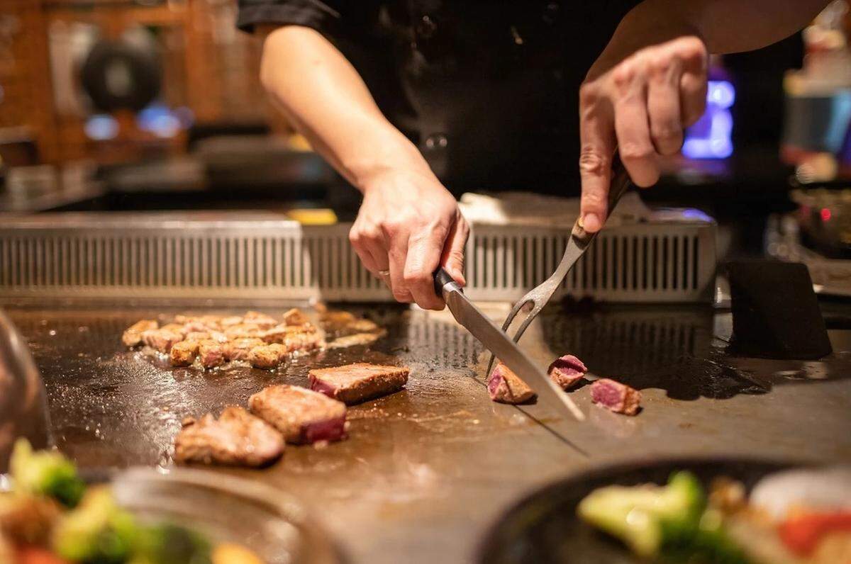 Umi Japanese Steakhouse will open to the public on Sunday in the former Sumo by Nambara spot at 13th and Greenwich.
