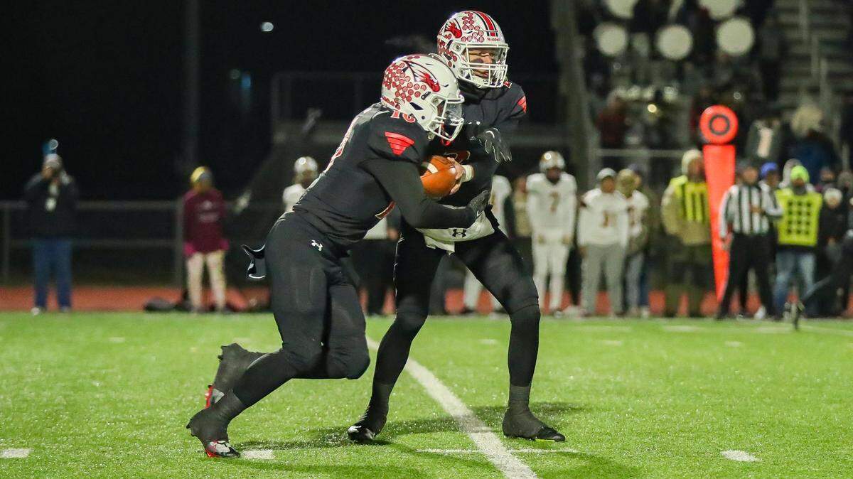 The Maize rushing attack helped propel the Eagles to the Class 5A state championship game on Saturday.