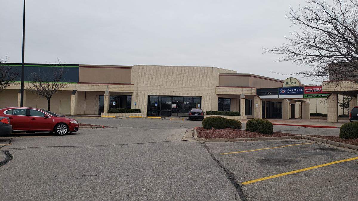 Dollar Tree is taking this 12,800-square-foot space at Brittany Center this summer. It’s opening next to where the new Vasa Fitness will open in 55,000 square feet.