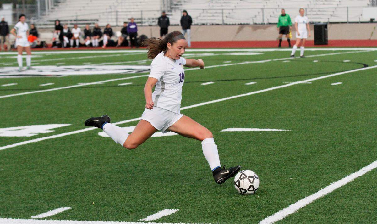 Valley Center’s Kelsey Ray