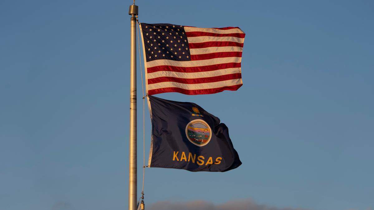 The Library of Congress Veterans History Project will collect stories in Wichita. 