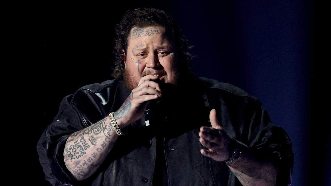 Popular country and rock singer/rapper is bringing his tour to Columbia this year