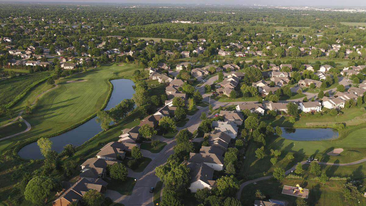 Auburn Hills looking east of 135th St. south of Maple. A Wichita lawyer thinks Auburn Hills is one housing development whose residents might be paying too much in special assessments.