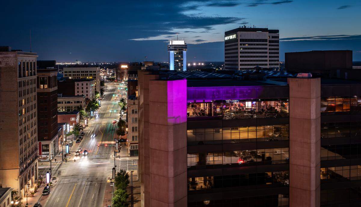 The Petroleum Club, on the top floor of the Ruffin Building at Douglas and Broadway since the mid-1970’s, is celebrating its 75th anniversary this year.