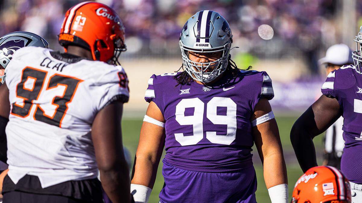 Kansas State defensive tackle Uso Seumalo