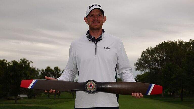 Wolfe maintains lead, wins Wichita Open at Crestview to claim 2nd Korn Ferry Tour title