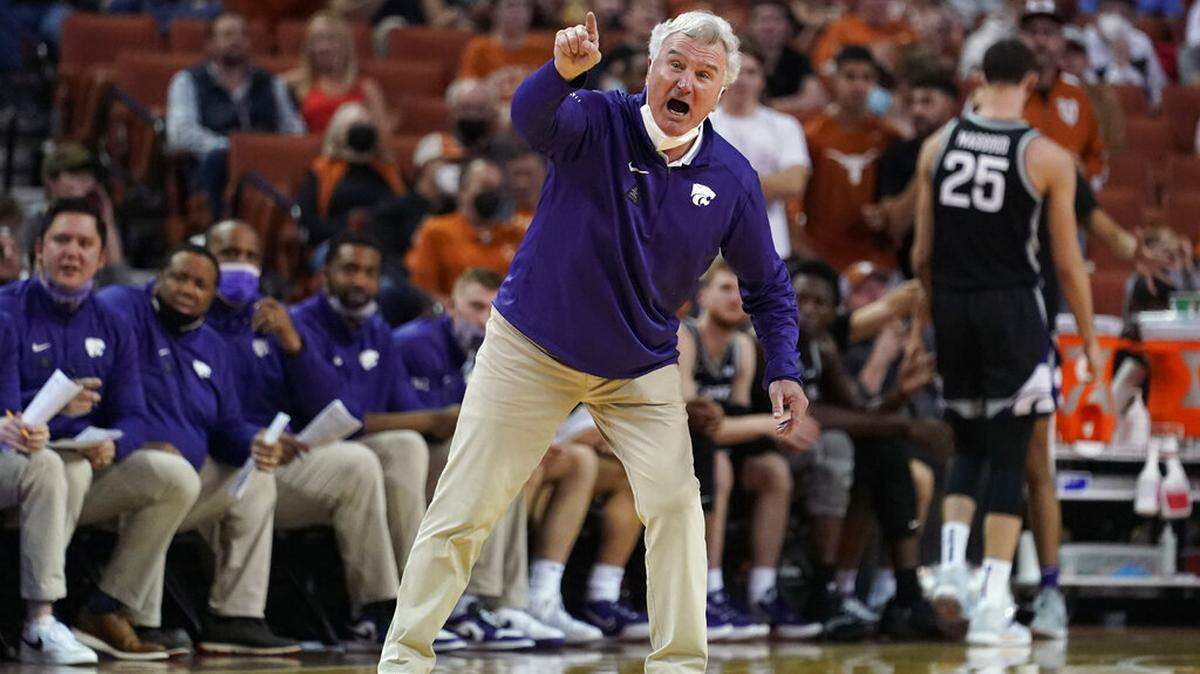 Kansas State coach Bruce Weber calls to players during the second half of an NCAA college basketball game against Texas, Tuesday, Jan. 18, 2022, in Austin, Texas. (AP Photo/Eric Gay)