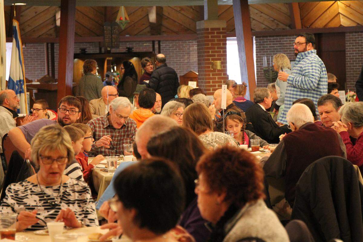 Diners enjoy Jewish deli meals at the annual Jewish Deli Day in Wichita.