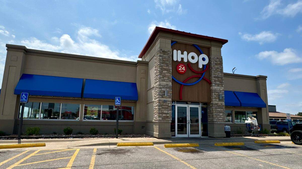 The IHOP at Maple and Ridge that has been open since 1999 will close on Sunday.