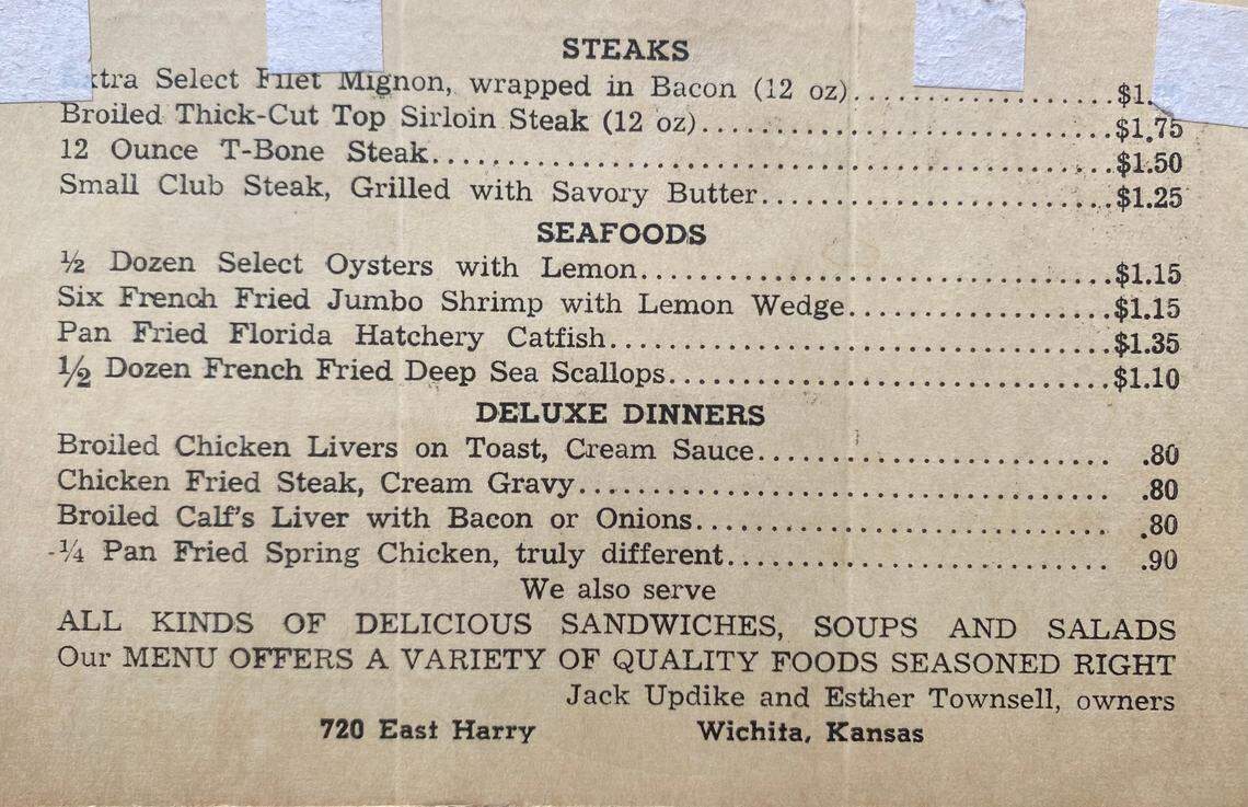 The menu for the White Cliffs of Dover was on the back of a postcard featuring a drawing of the “restaurant palace.”