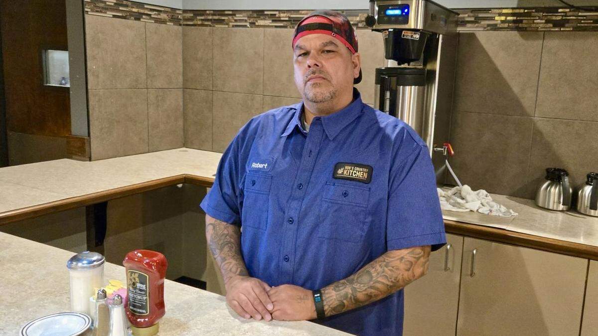 Rob Sowles is reopening the restaurant at the Newell Travel Center in Newton. He’ll call it Rob’s Country Kitchen.