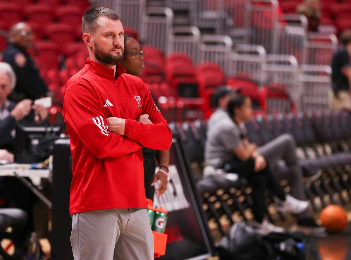Texas Tech basketball assistant Matt Braeuer, a former Wichita State player and coach, stands on the sidelines prior to a game against Bethune-Cookman earlier this season.