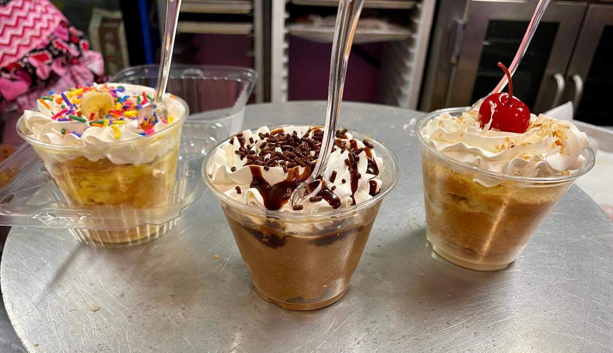 Individual tres leches cake will be sold for $4 apiece at the new Alexandra’s Cakes, attached to Goyo’s Mexican Fast Food on North Broadway.