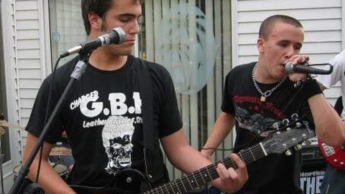 GOP blogger exposes Kansas political writer's punk-rock past. Twitter hilarity ensues