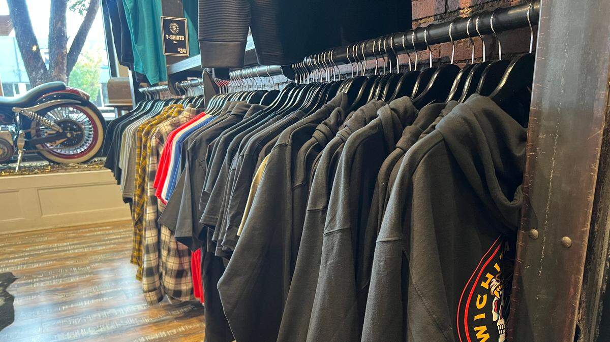 Rodney Horton has taken on new partners at his Standard Issue men’s shop downtown, and the business is going to undergo a reboot, which is going to include clothes for women.