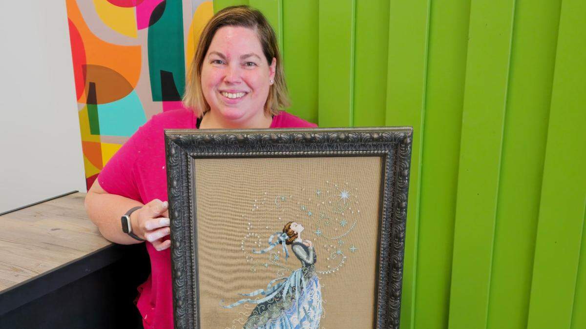 Amberle Fowler was disappointed to learn Wichita’s Heart’s Desire was closing, so now she’s starting her own cross-stitching shop, Floss & Needle in McPherson.