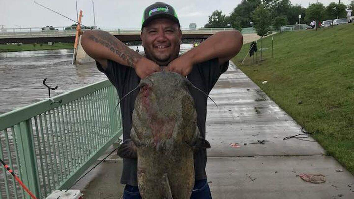 Wichitan pulls freakishly big fish out of the Ark River. Experts say it’s a good thing