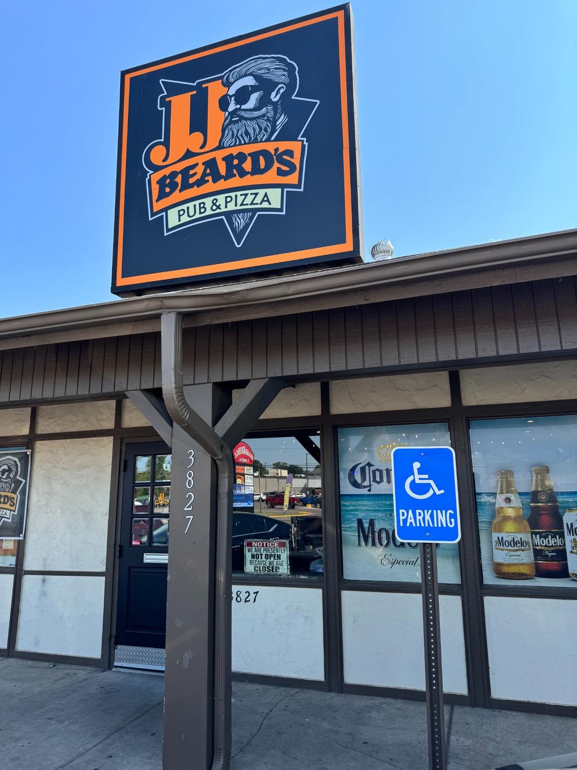 JJ Beard’s Pub & Pizza is opening in the strip center on the corner of 13th and West Street in a space that has been home to a string of Mexican restaurants over the past several years.