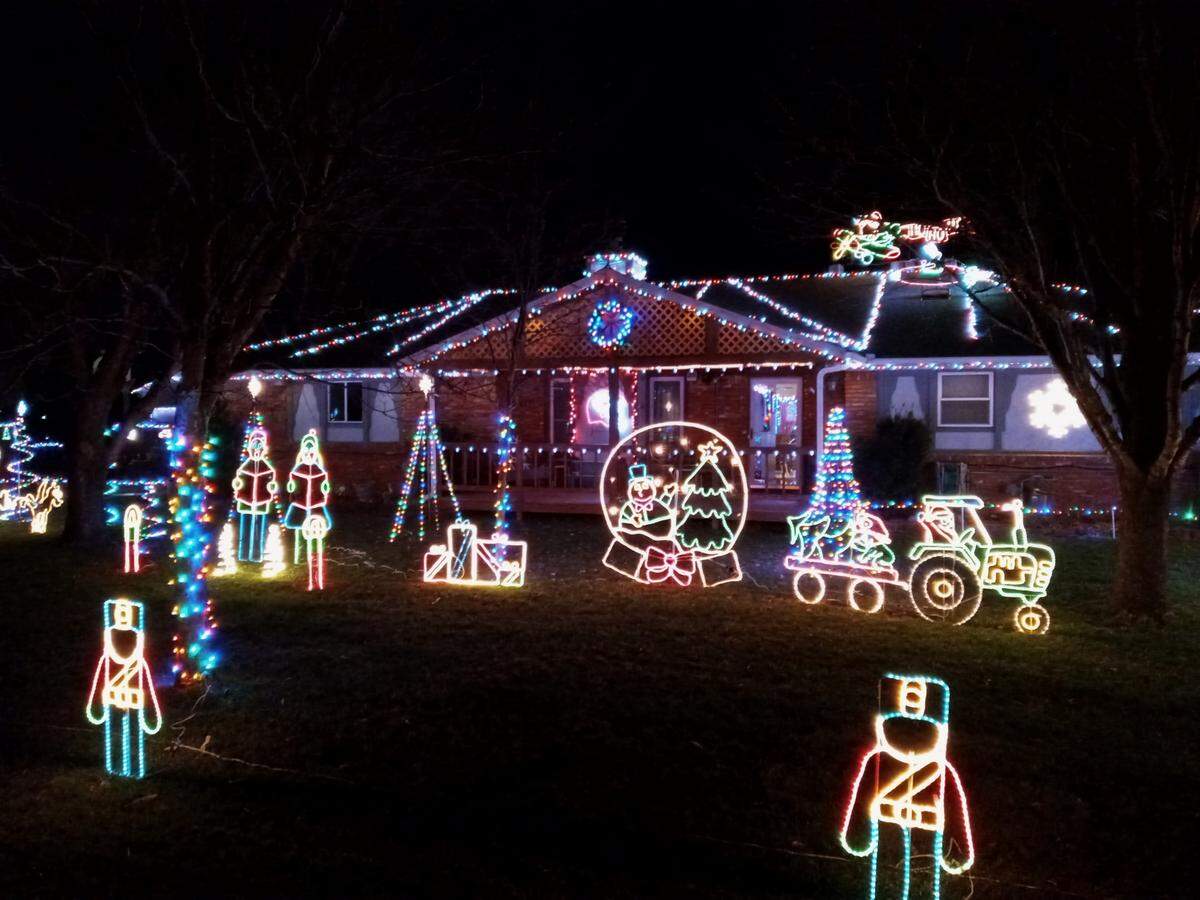 Mark Schnieders is responsible for this huge display in Maize.