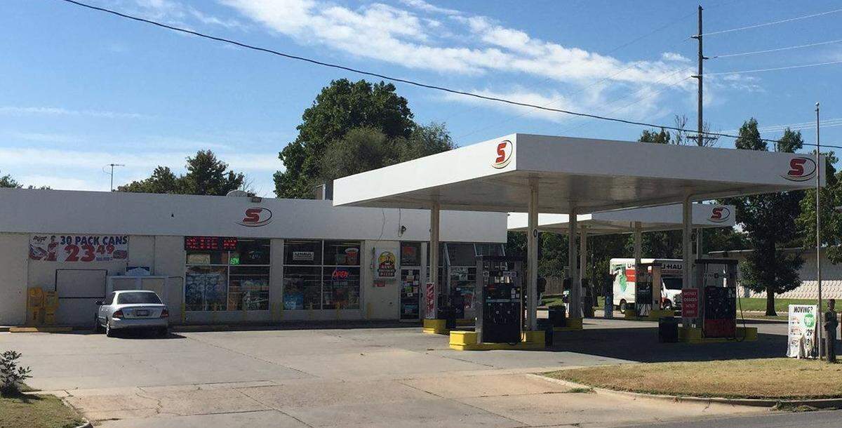 The owner of Super Express at 13th and St. Paul in Wichita is adding an Indian food concept.